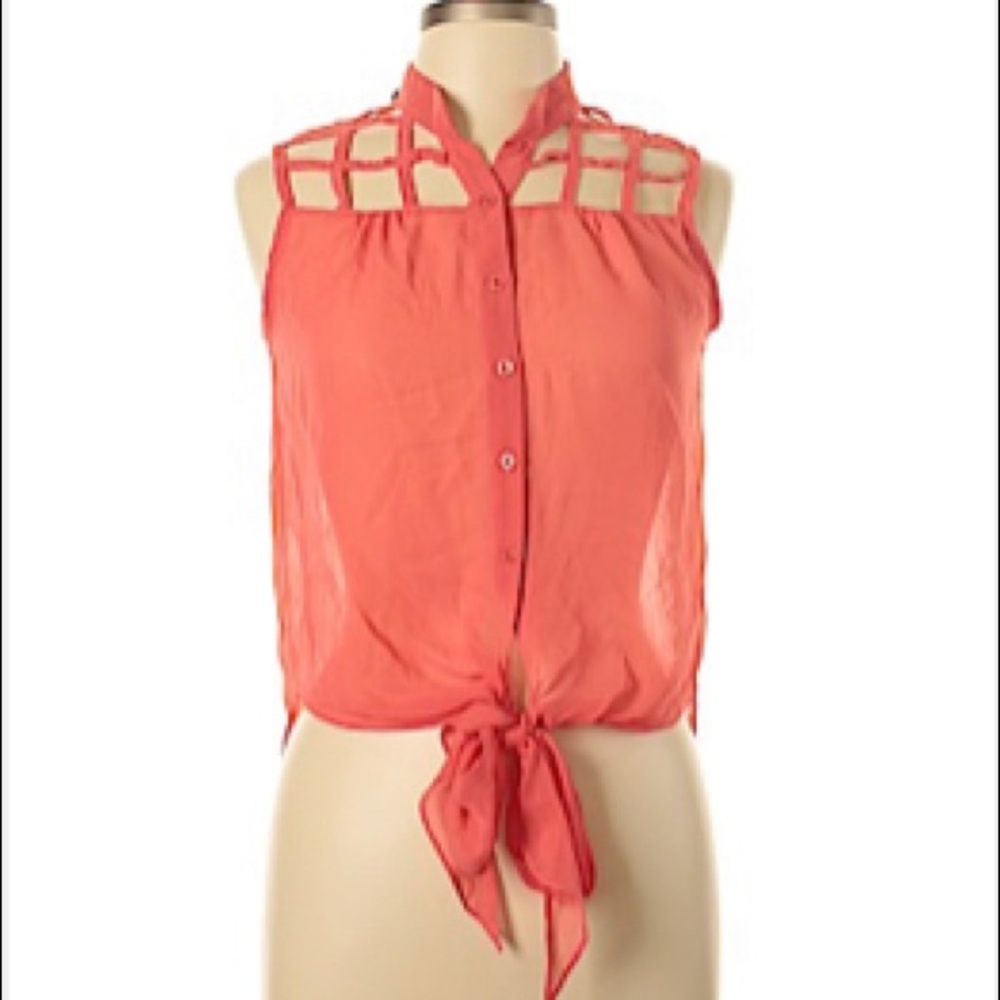 Sleeveless Blouse